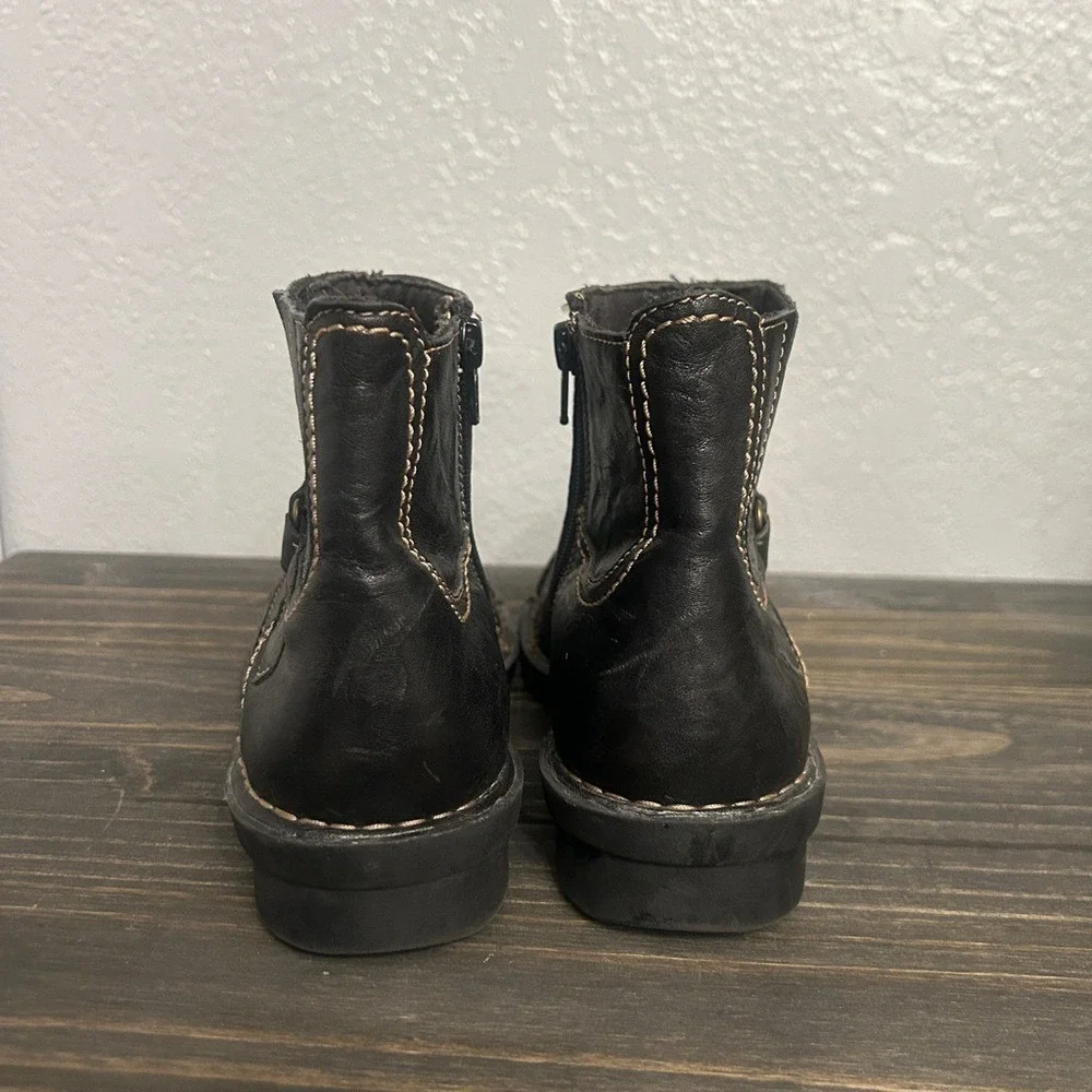 Alt‎ 90's Grunge Black Leather Ankle Moto Boots size 7 Downtown Girl CLARKS